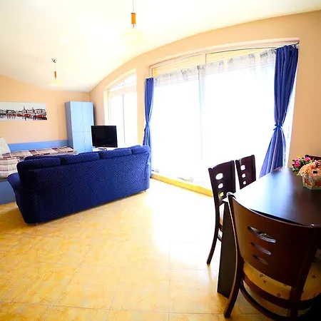 Apartment Royal *